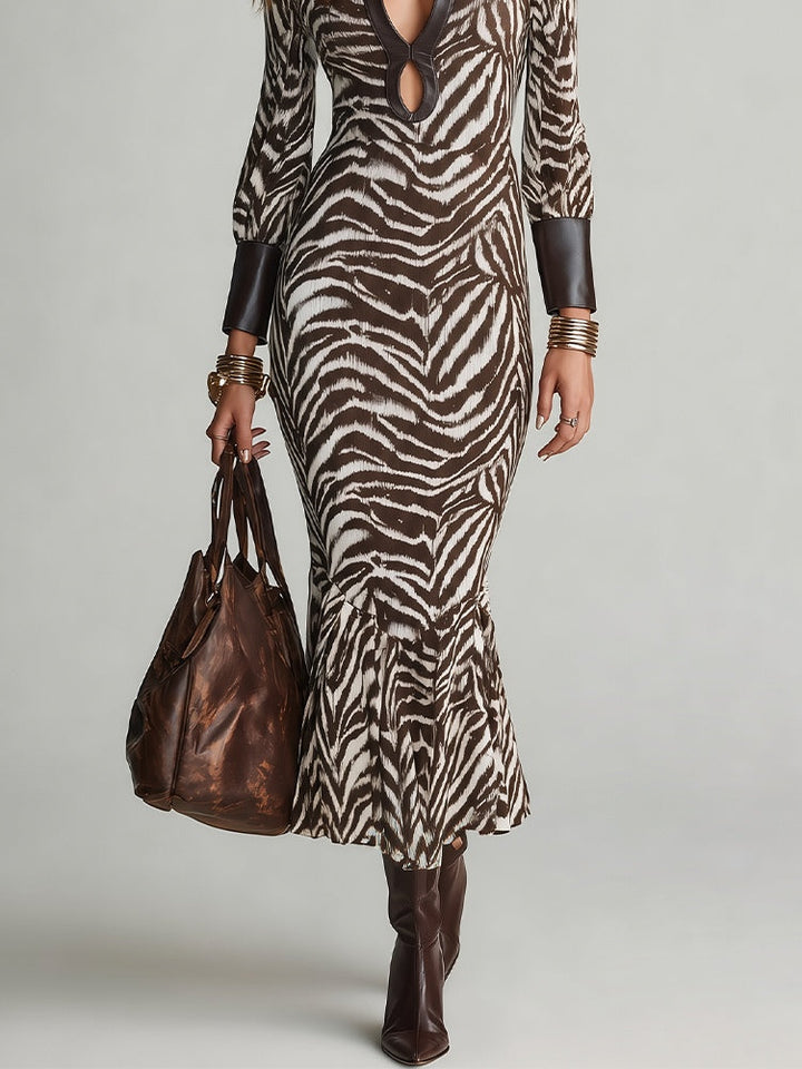 Alavine - Sculpted Sheath Dress